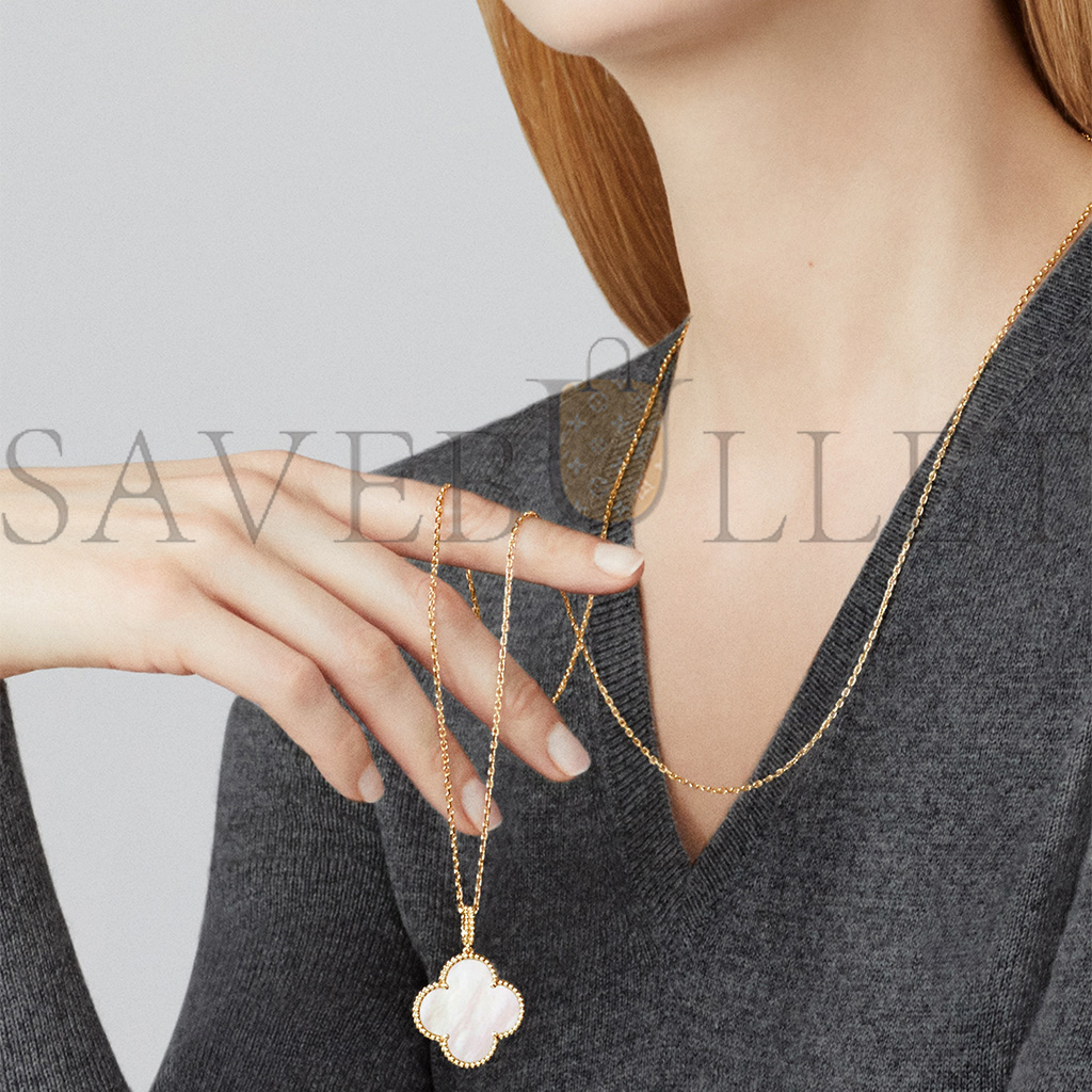 V*n Cl**f & Ar**ls magic alhambra long necklace, 1 motif - yellow gold, mother-of-pearl  vcaro49l00